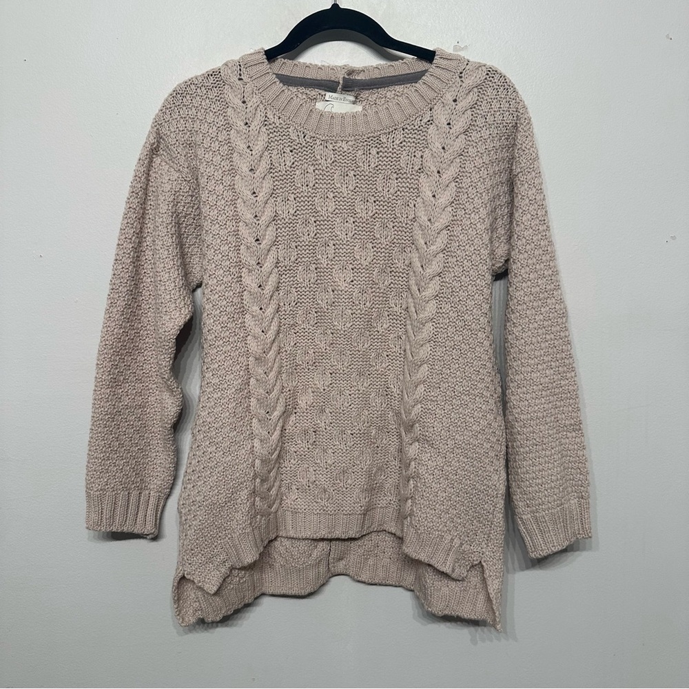 Peregrine 100% New Wool Cableknit Button Back Sweater Large